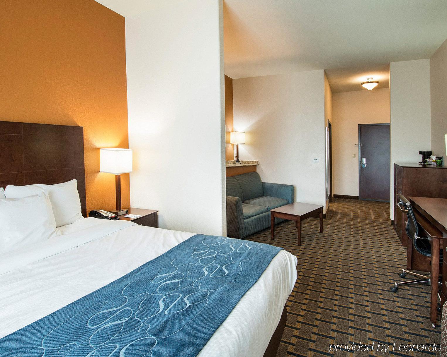 Hotel Western & Waxahachie
