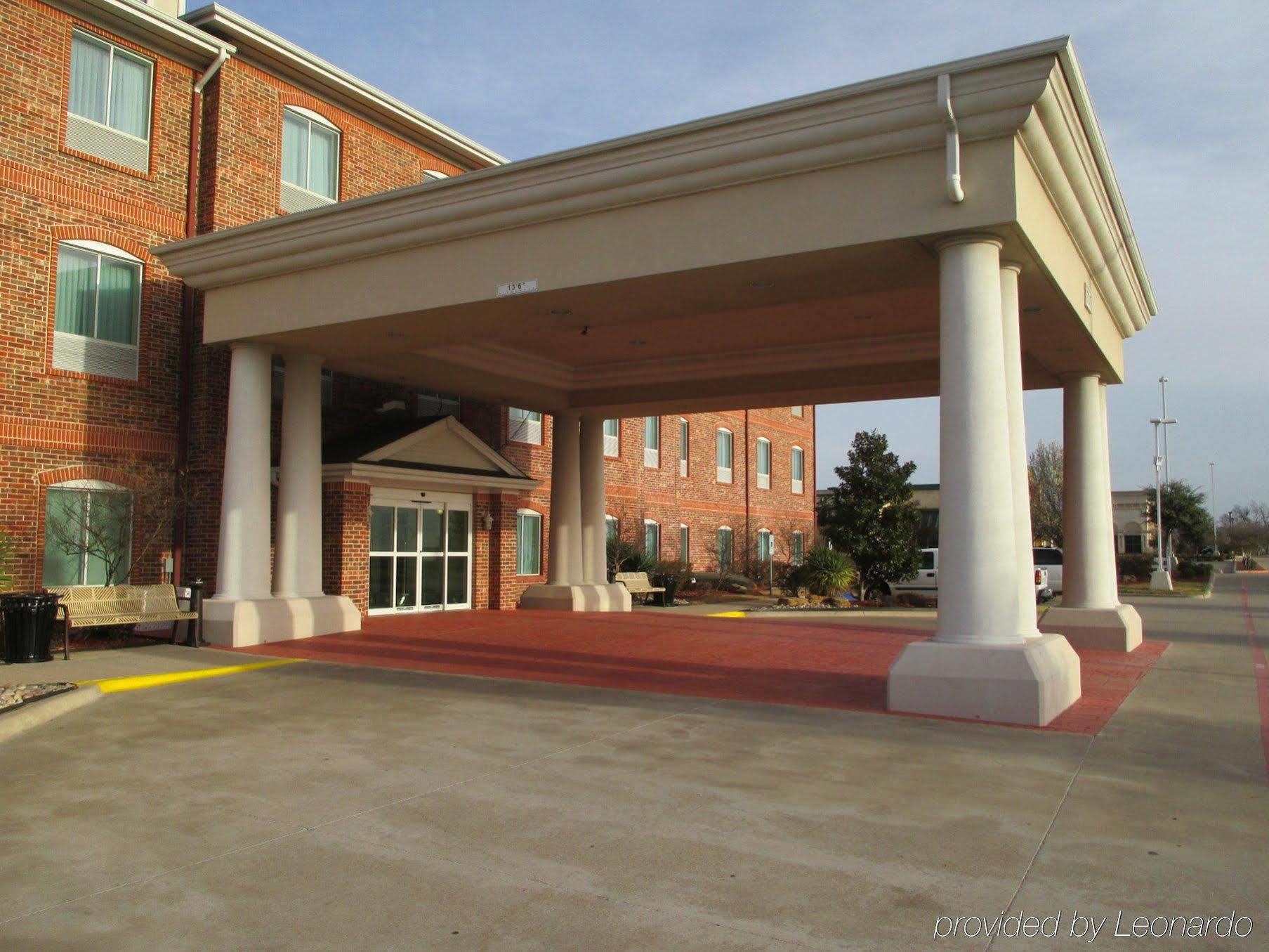Western Inn&suites Hotel
