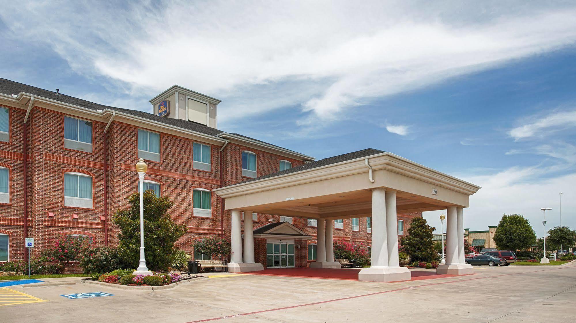 Western Inn&suites